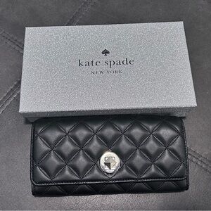 Kate Spade New York smooth leather quilted turn lock wallet in sparkle box NWT